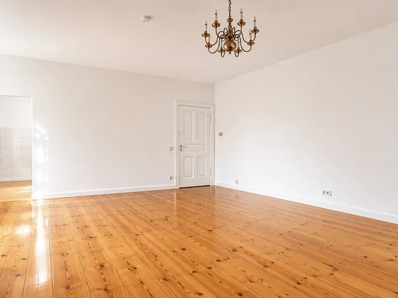 Erstbezug nach Sanierung: Charmante 1-Zimmer-Altbauwohnung am Kollwitzplatz — photo 1
